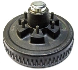 Trailer wheel hub